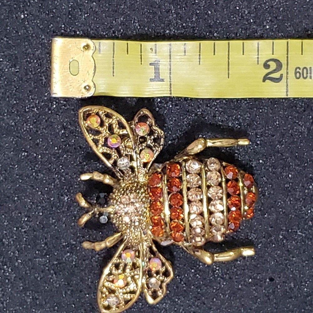Honeybee Brooch View 5